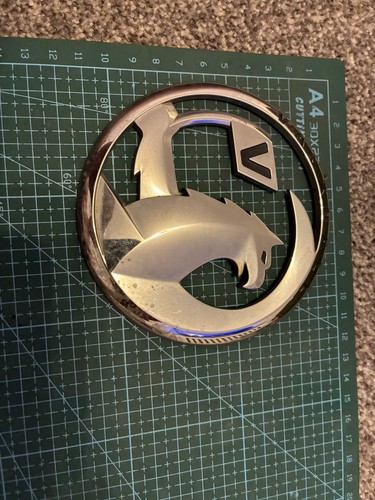 Vauxhall tailgate logo - vauxhall,
