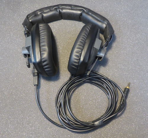 Beyerdynamic dt150 headphones - beyerdynamic,
