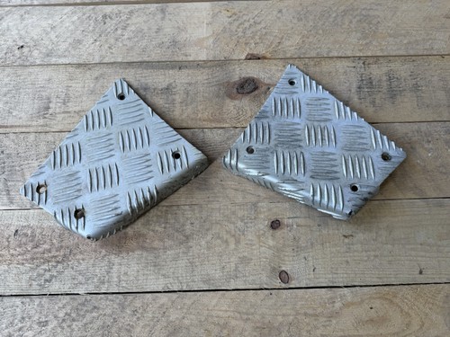 Land rover defender genuine - land,