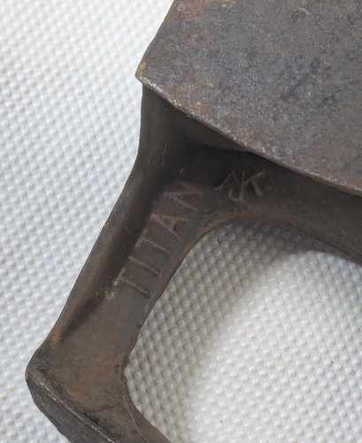 Antique cast iron - iron, ajk