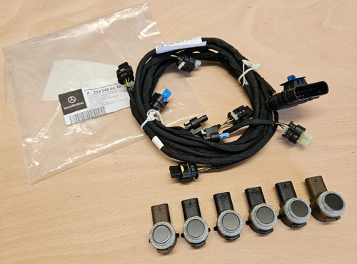 New genuine mercedes glc - new,