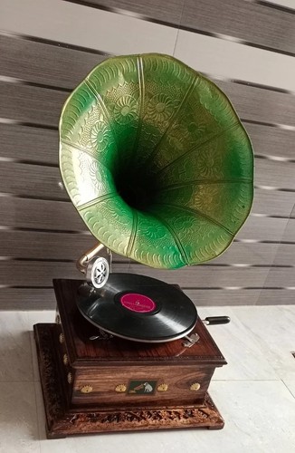 Antique gramophone fully - antique, gramophone,