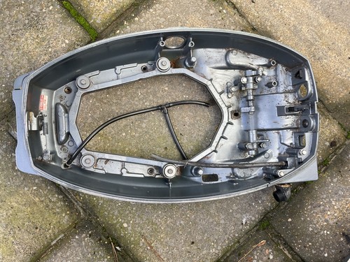 Bottom cowling engine tray - cowling,