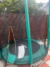  Trampoline with Enclosure