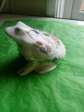 AYNSLEY PEMBROKE CHINA FROG DISH. 