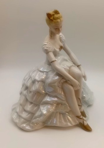 Leonardo collection dancer - leonardo,