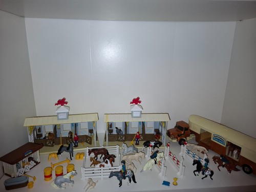 Vintage mini stables - vintage,