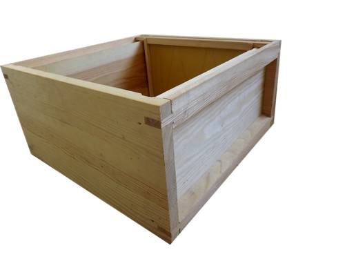 Brood box for - for, national