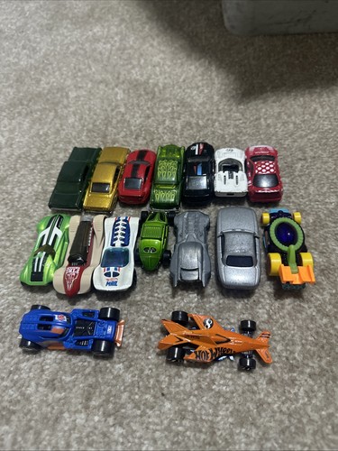 Hot wheels bundle - wheels,