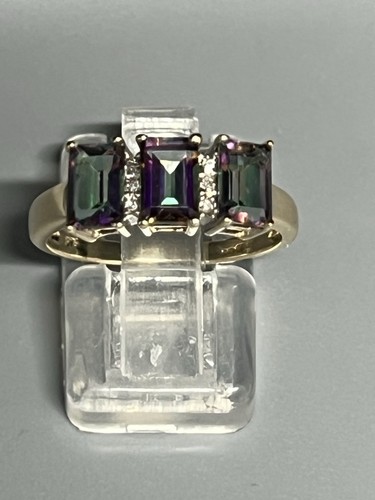 9ct gold mystic topaz - gold,