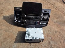 ford transit custom radio head