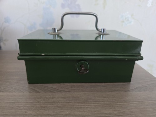 Vintage green metal lockable - vintage,