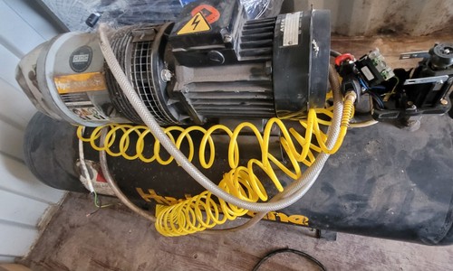 Hydrovane air compressor - , used