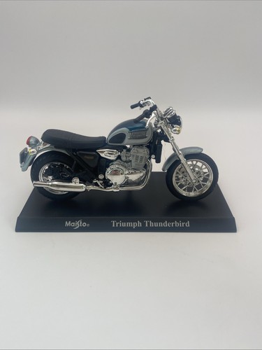 Maisto triumph thunderbird 900 - maisto,