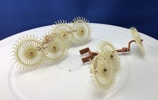 BRITAINS ACROBAT HAY STRAW