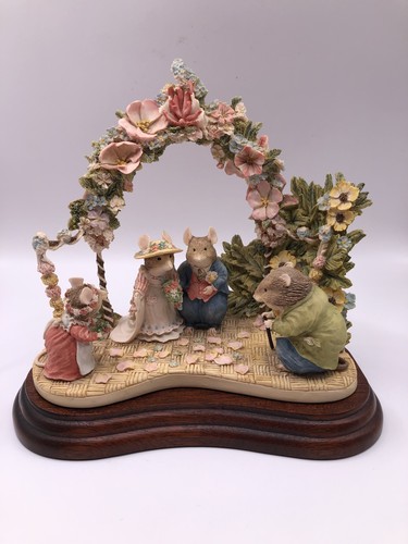 Brambly hedge summer tableau - brambly,