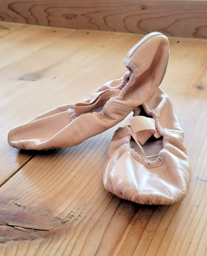 Capezio ballet slippers size - slippers,