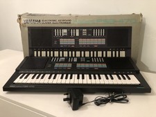 YAMAHA PortaSound PSS-570