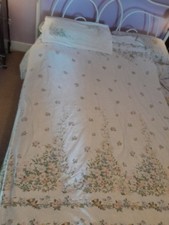 SINGLE VINTAGE DORMA FLORAL