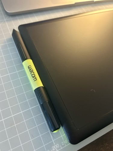 Wacom bamboo pen - wacom,