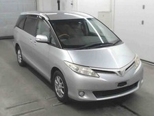 Breaking Toyota Estima Petrol