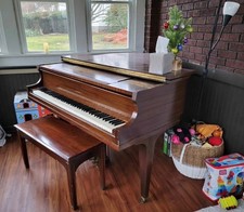 Hamilton Bay baby grand piano