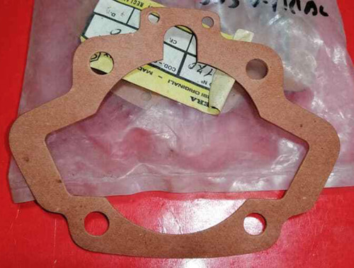 Gasket for cylinder - , base