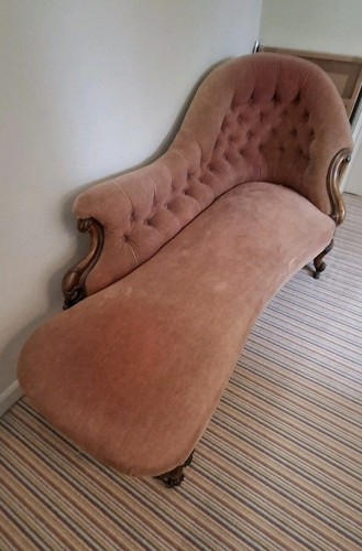 Antique chaise longue fully - chaise,