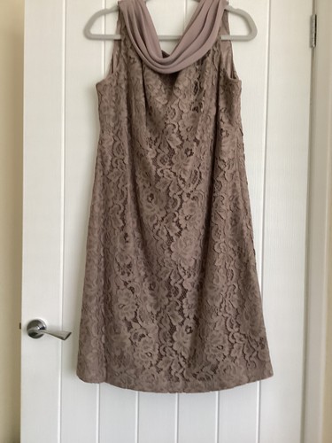 Ladies very elegant lace - very,