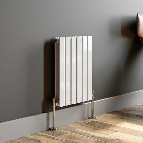 Vertical flat panel column - flat,
