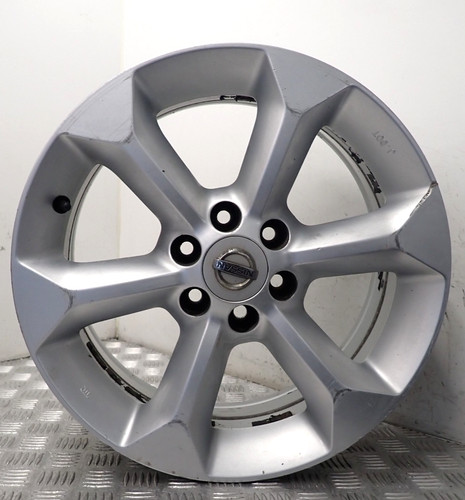 Nissan navara d40 silver - nissan, 17''