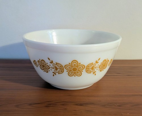 Vintage pyrex butterfly gold - vintage,