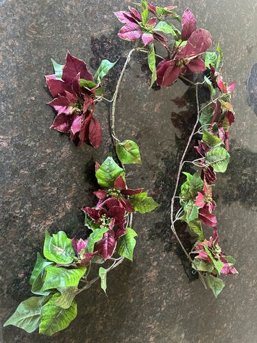 Faux poinsettia garland deep - faux,