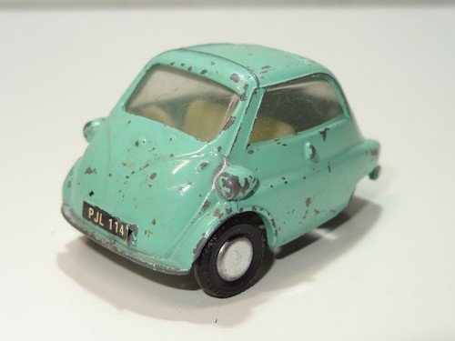 Triang spot 118 isetta - spot, on