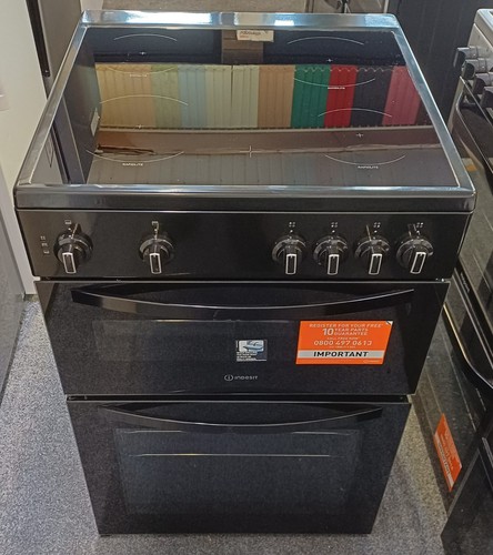 Indesit 60cm ceramic electric - 60cm,