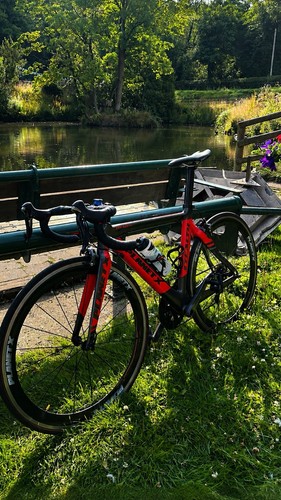 Planet stealth carbon road - stealth,