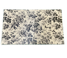 Gucci Pet Feeding Mat - Herbarium Print Demetra Style ‎692961 Black Ivory