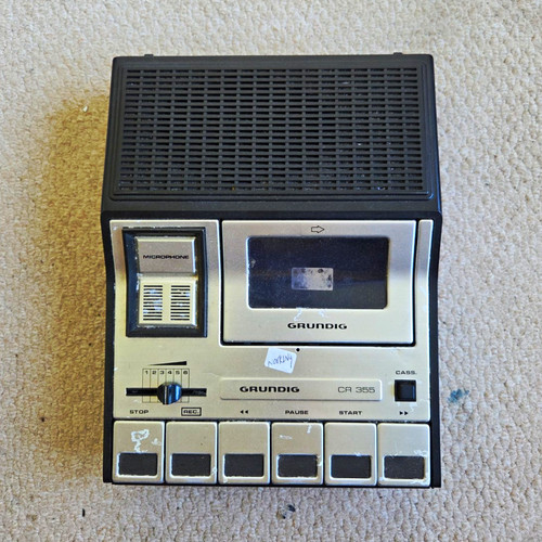Vintage 70s grundig 335 - vintage,