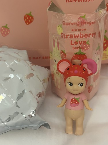 Sonny angel strawberry - strawberry, love