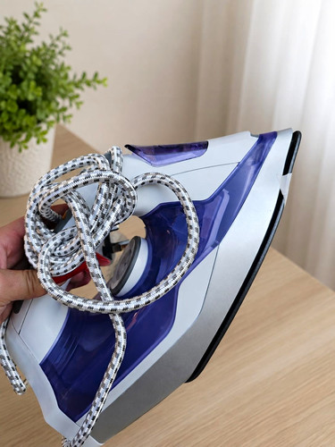 Logik corded steam iron with - iron,
