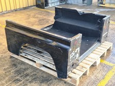 33) BLACK TDCI Land Rover