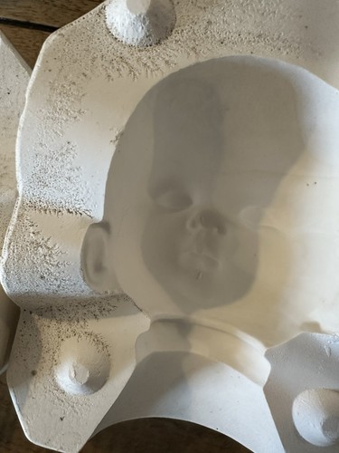 Vinatge bisque doll head mould - vinatge,