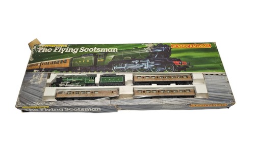Hornby the flying scotsman - flying,