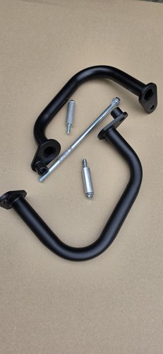 Engine guard crash bar - engine, frame