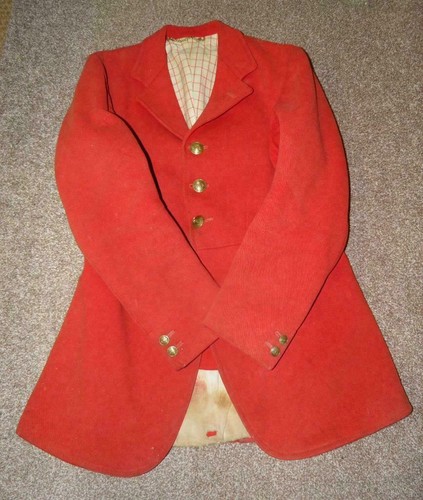 Gents chest red - 38", weight
