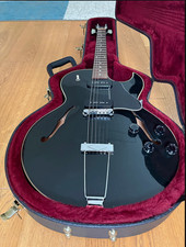 Gibson ES135 1996 - Black w/Case Electric Guitar Vintage Guitar RARE Made in USA Excellent