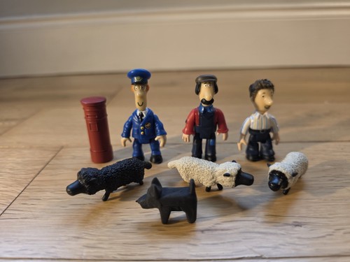 Postman pat figures - pat, bundle