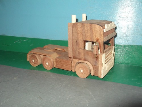 32nd hardwood scania - 1:32nd, 6x4