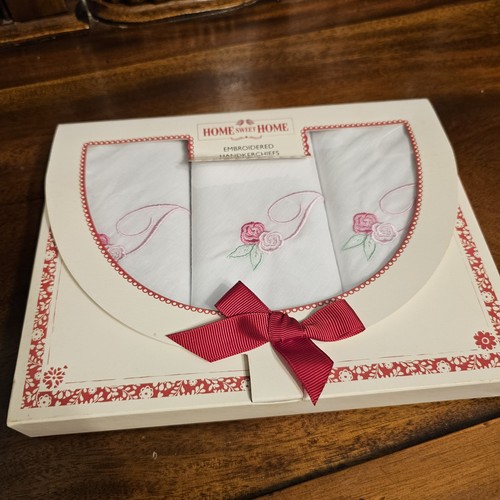 Vintage ladies embroidered - vintage,