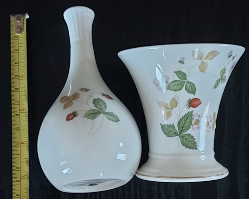 Wedgwood vintage vases wild - wedgwood,